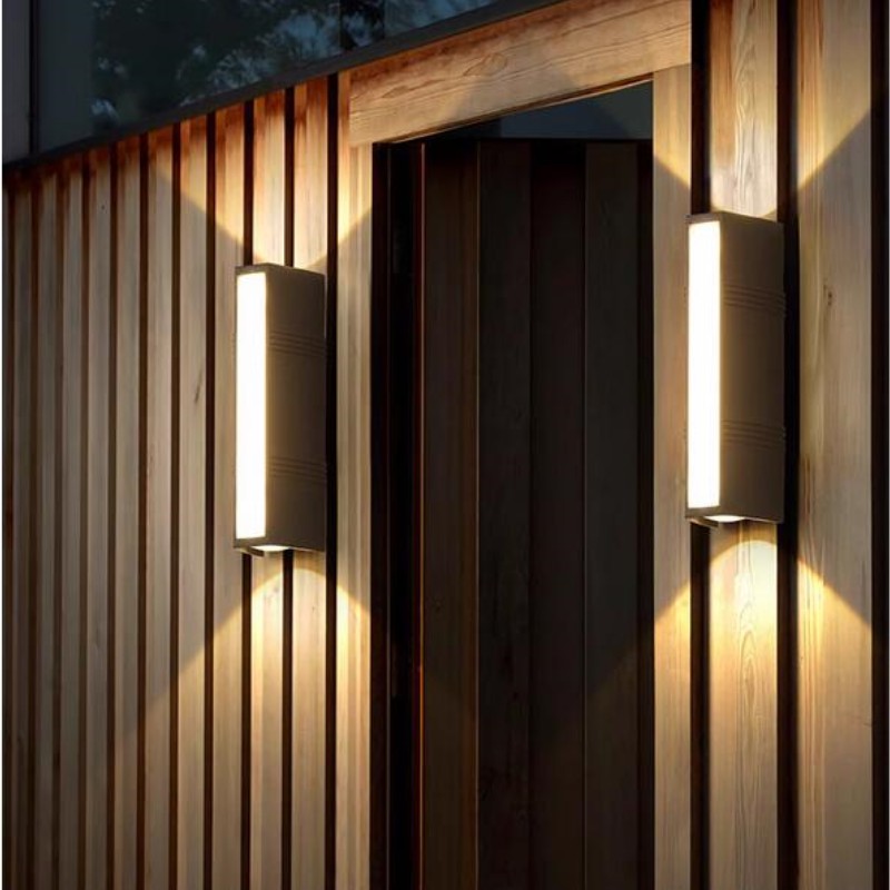 Up Down Strip LED Wall Light 1 - Outdoor Lighting No Wiring recension och pris